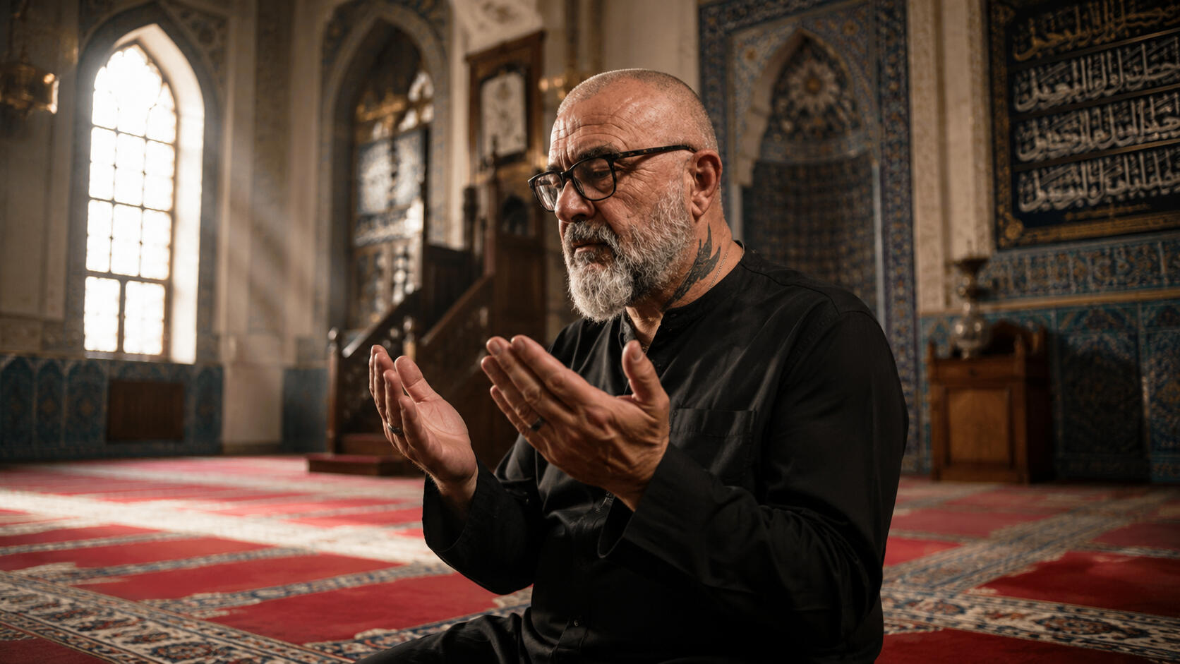 Buhaira Tahmid praying Masjid